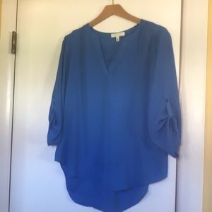 Chaus of New York medium womens  Caribbean blue blouse.